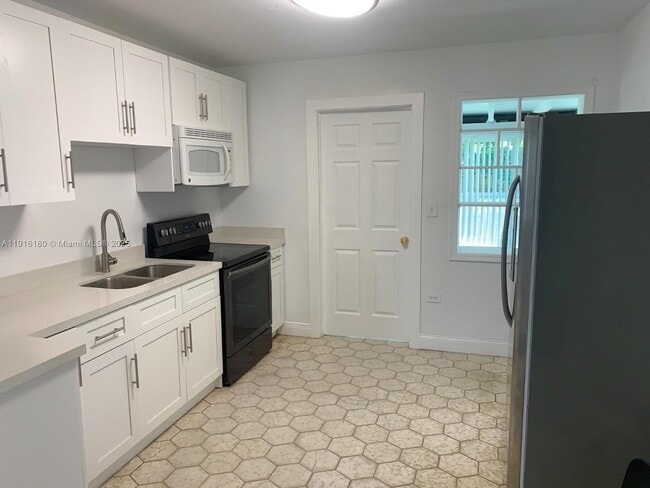 Photo - 60 NW 122nd St