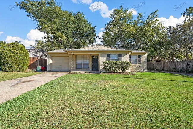 Photo - 3204 Caribbean Dr