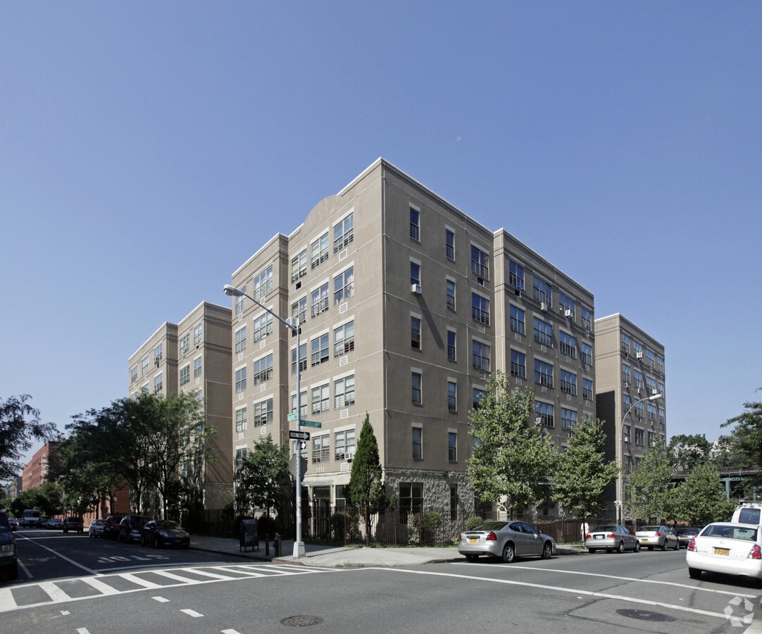 1111 Gerard Ave - 1111 Gerard Ave Apartments