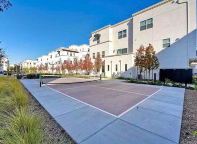 2010 Mindoro Ln