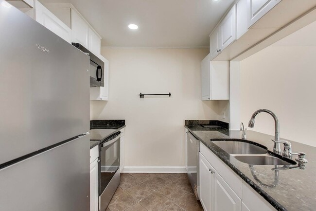 Photo - FRESH & READY -- Elegant 3 bedroom, 2.5 bath - 2 Level Condo!