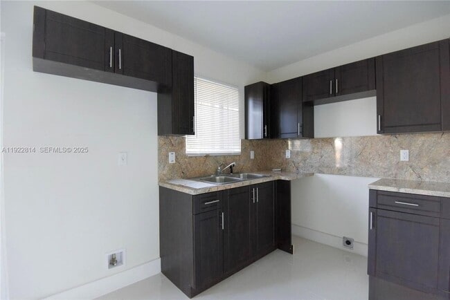 Building Photo - 1980 NW 54th St