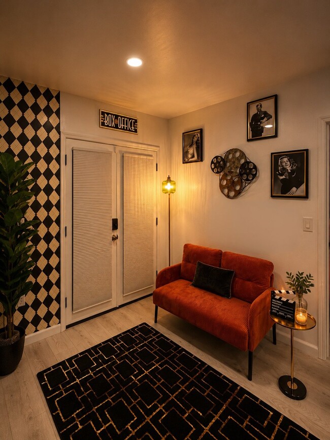 Photo - 411 Poplar Ave
