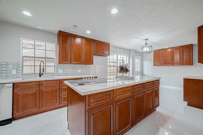 Photo - 3102 Glenn Lakes Ln