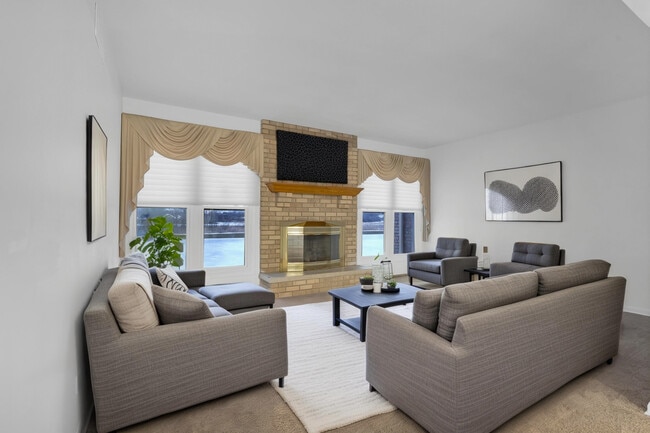 Photo - 7910 Belle Rive Ct