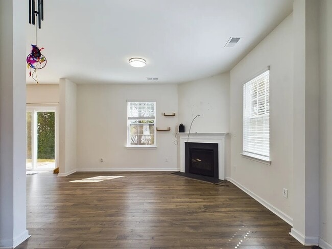 Photo - 5012 Jamie Sloop Ln