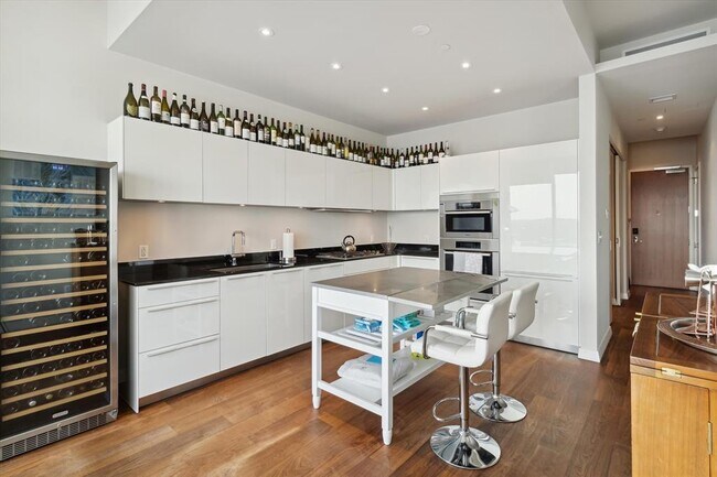 Photo - 210 Lavaca St Unidad 1802