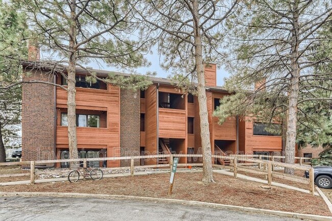 Photo - 1925 Centennial Dr Condo
