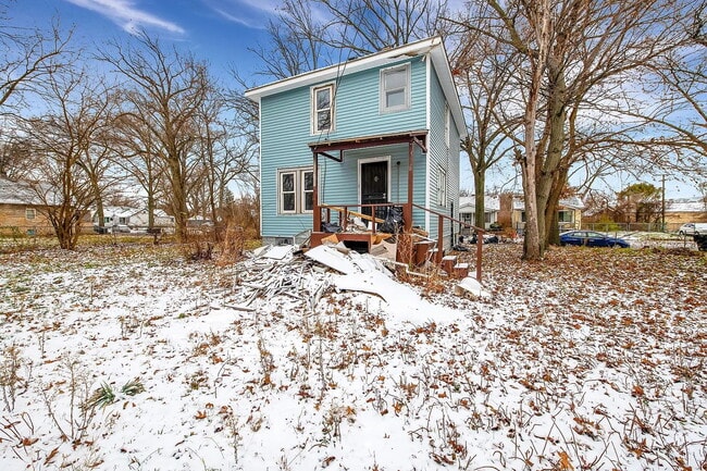 Photo - Charming 3-Bedroom Gem in Detroit