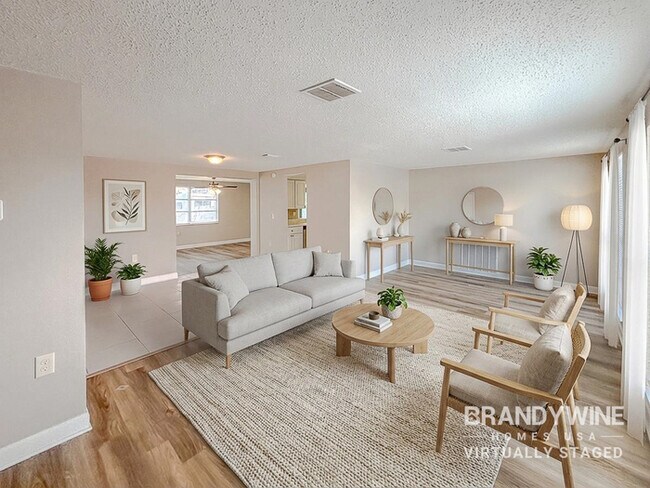 Photo - 6135 Seabreeze Dr