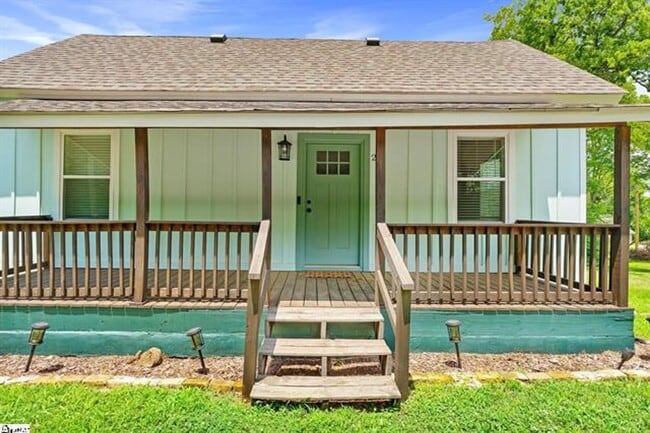Photo - 2 Bed, 2 Bath Fully Renovated Home Available in Greenville