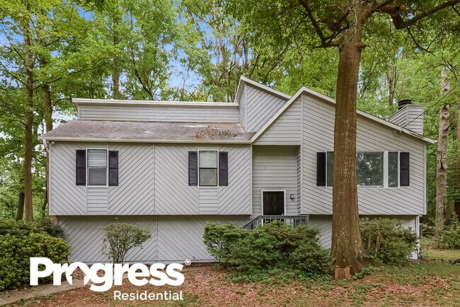 Photo - 170 Hyde Park Ct House