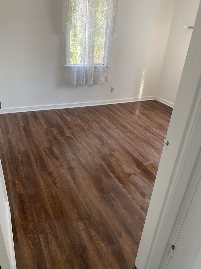 Photo - 843 SW 116th St