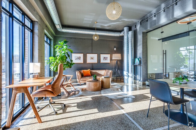 Private Office Space - Reservable