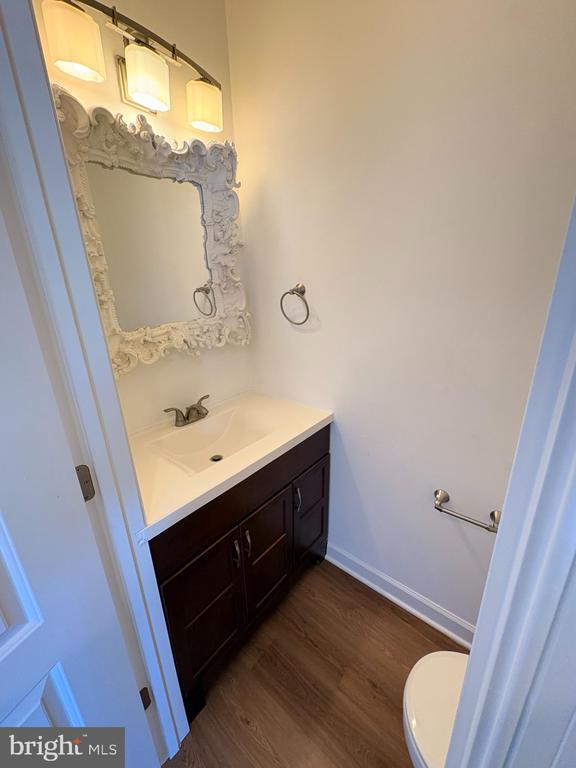 Photo - 4008 Enders Ln