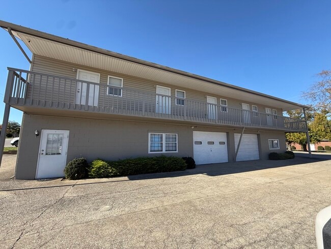 Photo - 419 Gibson Ln Unit 4