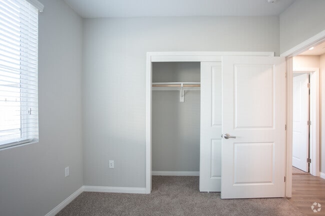 3HAB, 2BA-1211 ft² - Azure Apartments