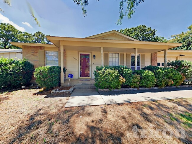 Building Photo - 2710 Jewell Dr