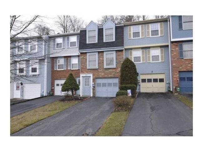 Photo - 119 Ligonier Ln