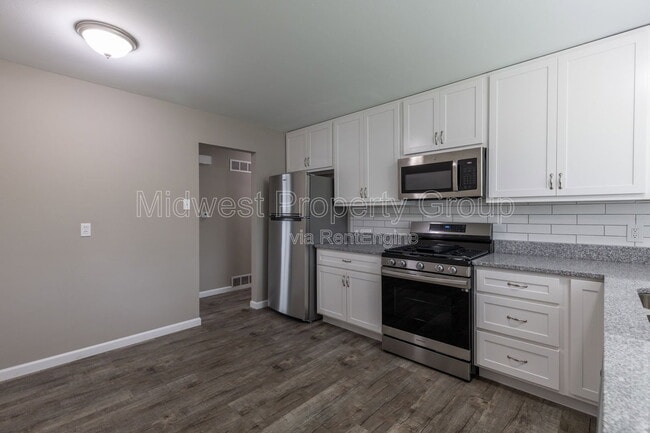 Photo - 1340 Willowbrook Dr