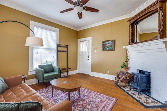 Photo - 321 N Henderson Ave