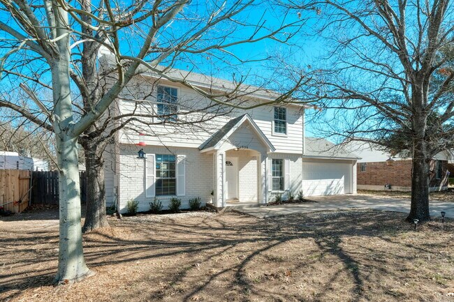 Building Photo - 2008 Clover Ln Rental