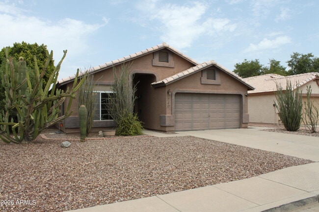 Photo - 740 W Baylor Ln