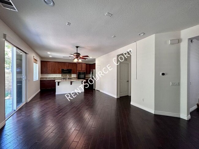 28383 Esplanada Dr