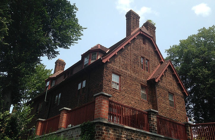 Tudor Terrace Apartments - Tudor Terrace Apartments
