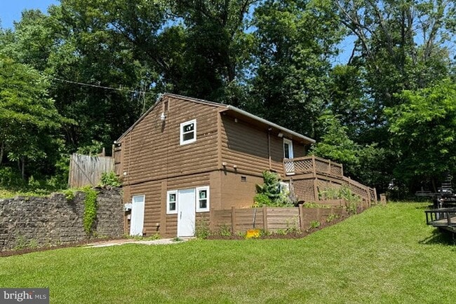 Building Photo - 7699 Hedgesville Rd Rental