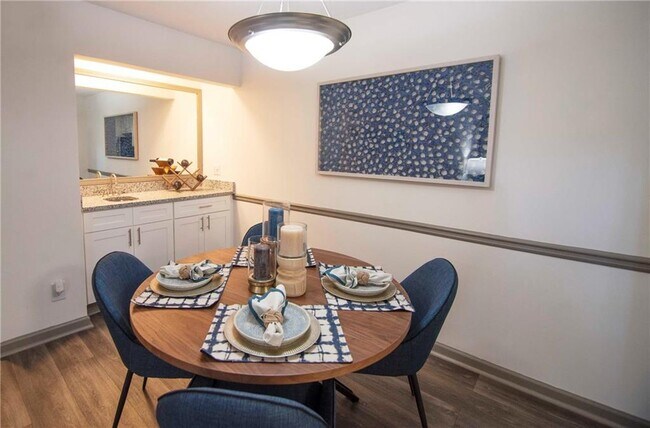 Photo - 3900 Paces Walk SE Unit 2621F