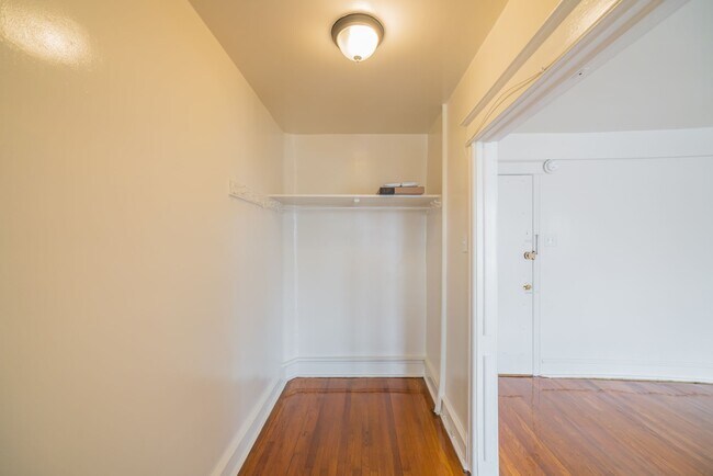 Photo - Camelot Apartments