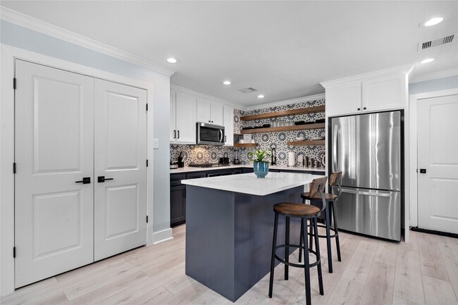 Photo - 3502 Ruth St