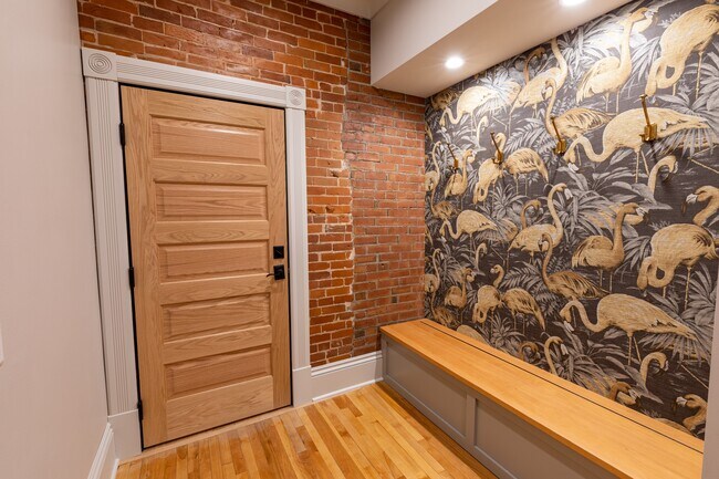 Photo - Newburg Flats On Pearl**No Vacancies**