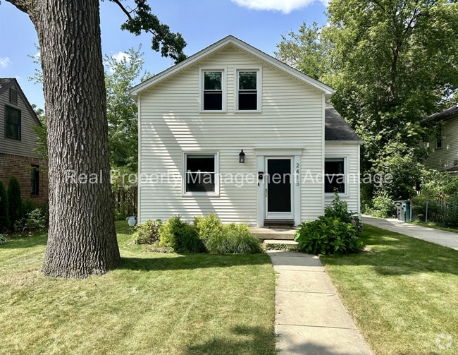 Taylors Woodland Rentals Pleasant Ridge MI