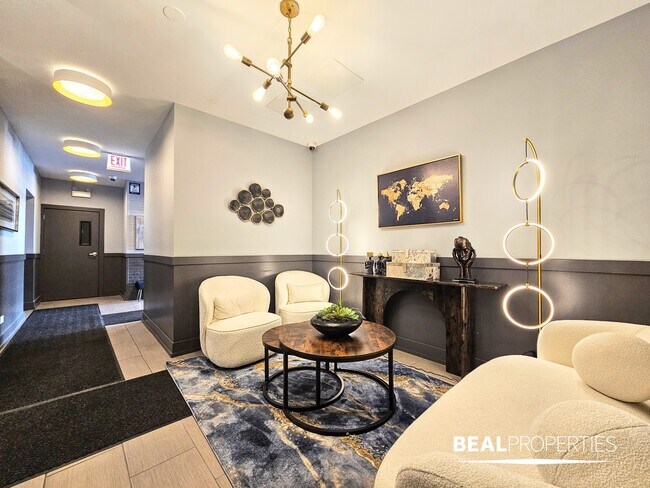 Photo - 1220 N LaSalle