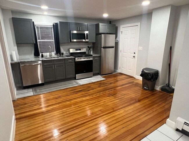 Photo - 122 Central Ave Apartamento Unidad 1