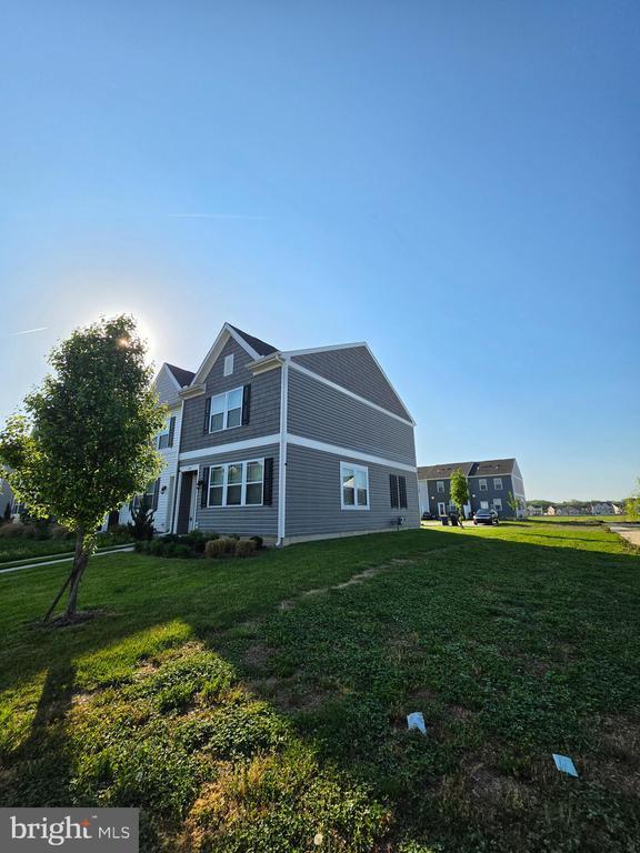 Photo - 424 Ridgely Blvd