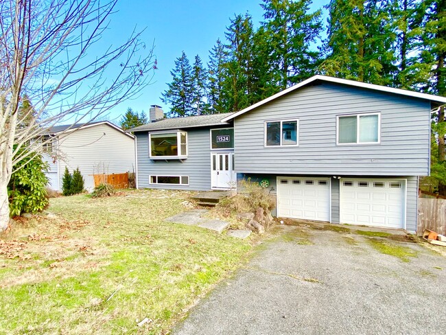 Building Photo - Great Home For Rent