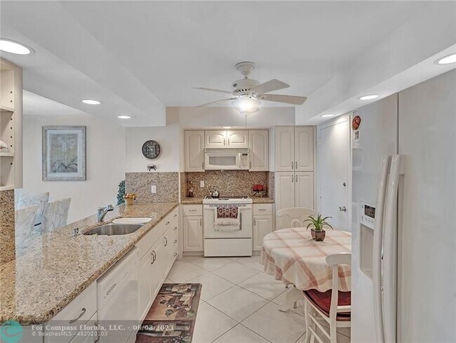 Photo - 1150 Hillsboro Mile-