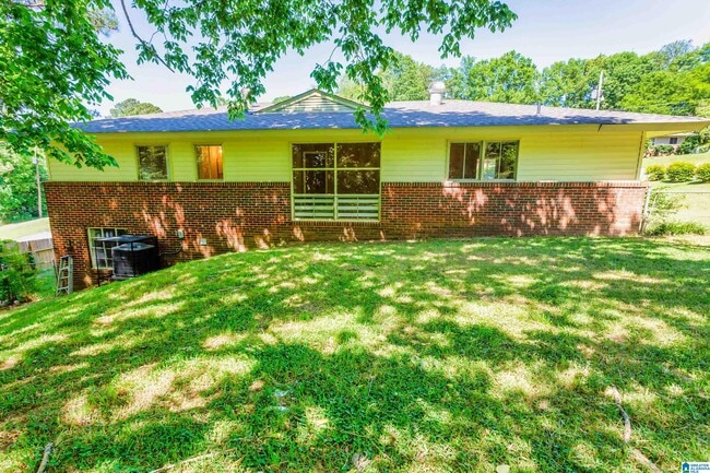 Photo - 1617 3rd Pl NW