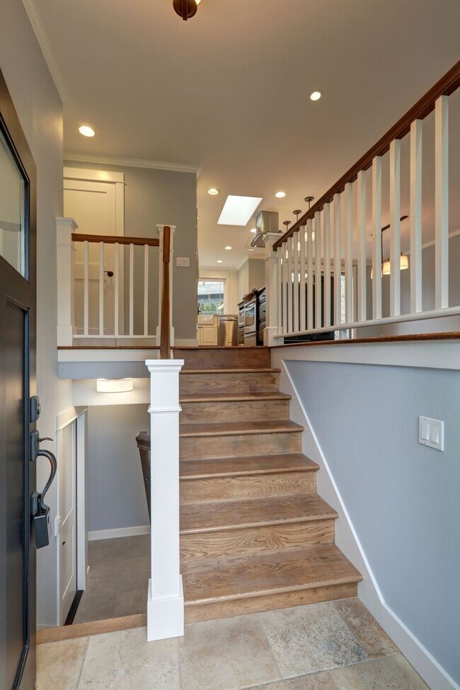 Photo - Kirkland Home w/4bd, 3ba & Large Backyard!