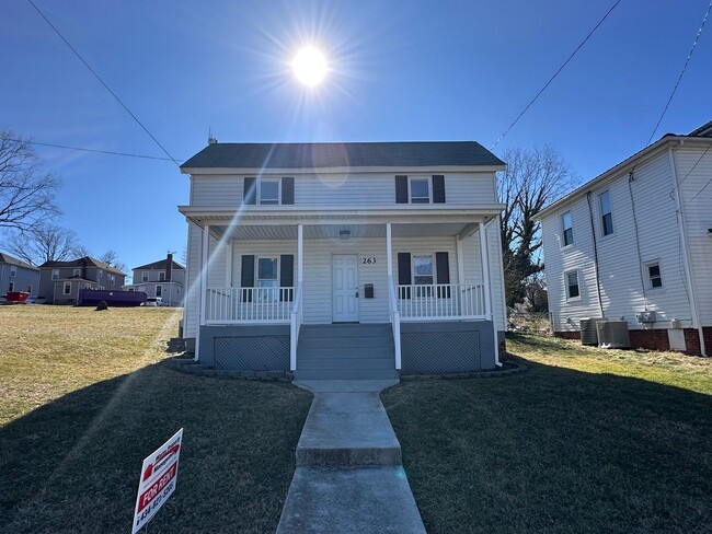 Beautiful 3 bedroom house close to UoL! - Beautiful 3 bedroom house close to UoL!