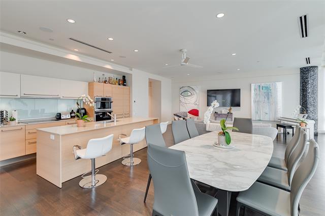 2408 Victory Park Ln Unit 1233