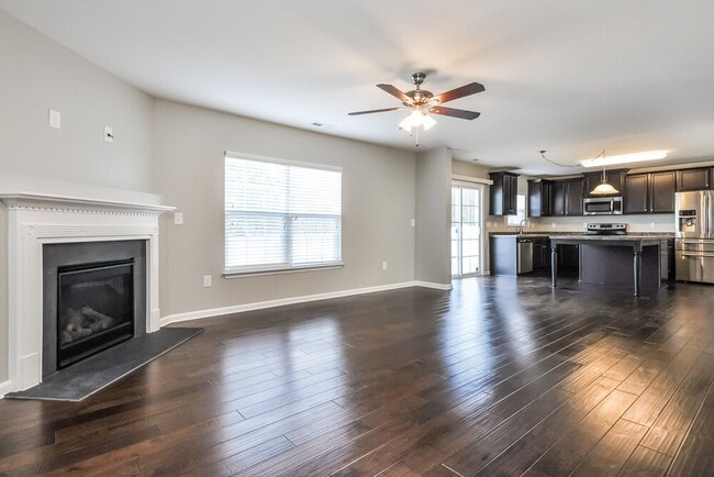 Photo - 5006 Watsonia Dr