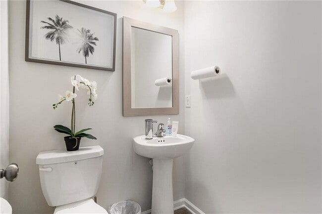 Photo - 1400 Ridgebend Way SE