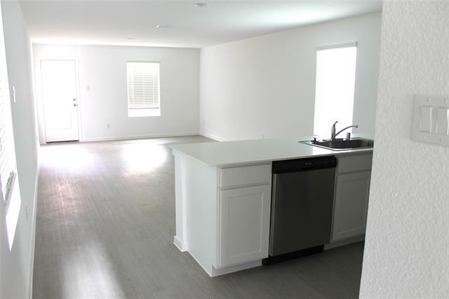 Photo - 721 Wagtail Dr