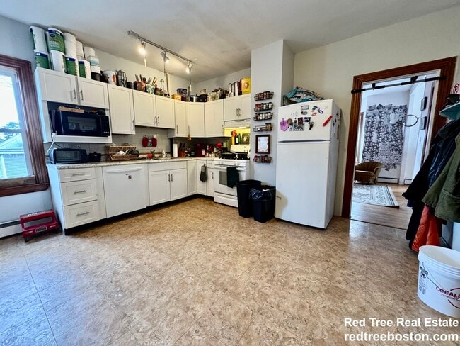 Photo - 3 Nira Ave Unit 3