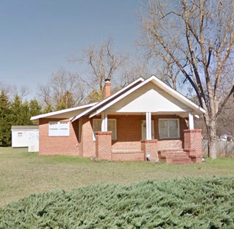 Photo - 1518 Summerhill Rd House