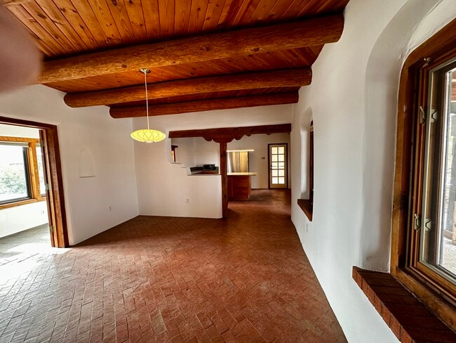 Photo - 5 Laughing Raven Rd